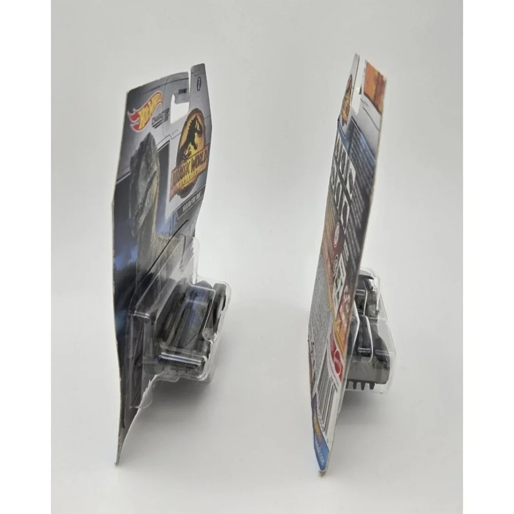 Hot Wheels Jurassic World Dominion Character Cars Lot 2 Blue‎ Giganotosaurus New